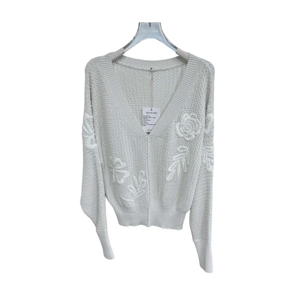 WOMEN'S KNIT V-NECK SWEATER – Custom Sweaters | R108