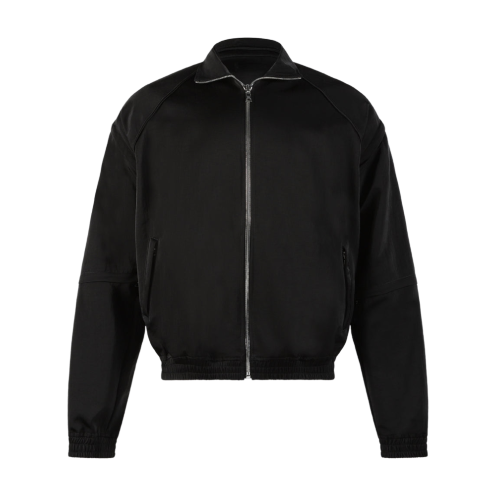 Custom clothing manufacturing for startups by Skyward – Tailored solutions for your brand.